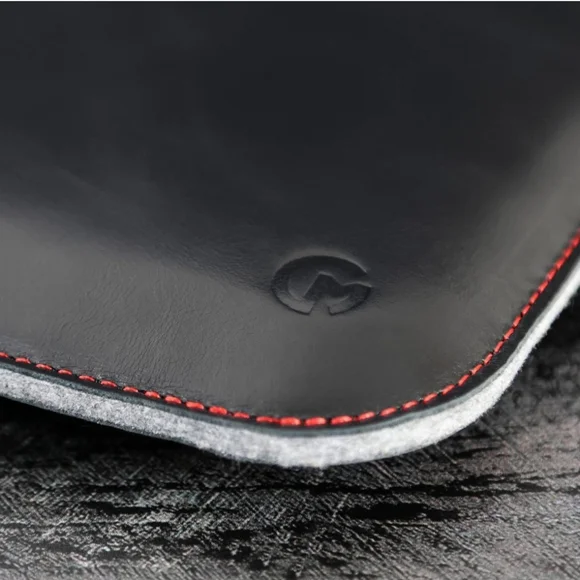 CaseMade Real Leather Laptop Sleeve - Picture 4 of 8
